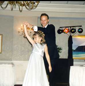 annabeldancing.jpg